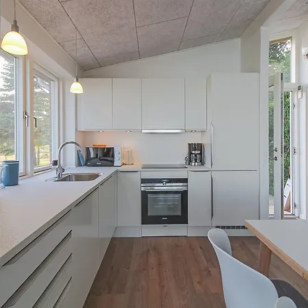 Vakantiehuis Two-bedroom Holiday In