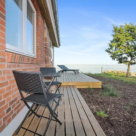 Vakantiehuis Two-bedroom Holiday In